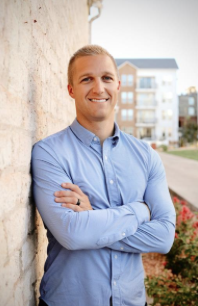 Tyler Slesk, Branch Manager at Radiant Mortgage