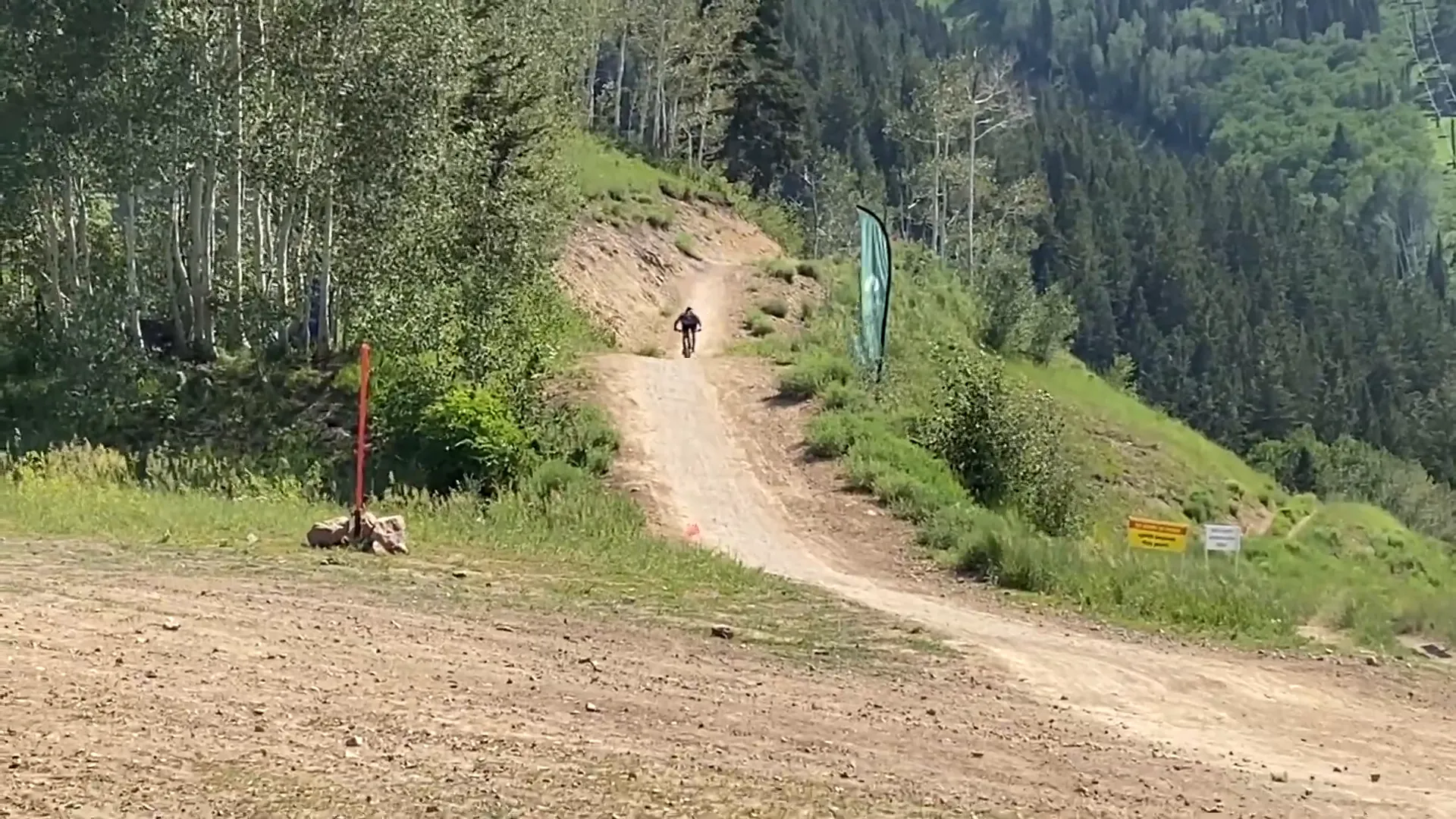 Mountain biking trails near Elk Ridge