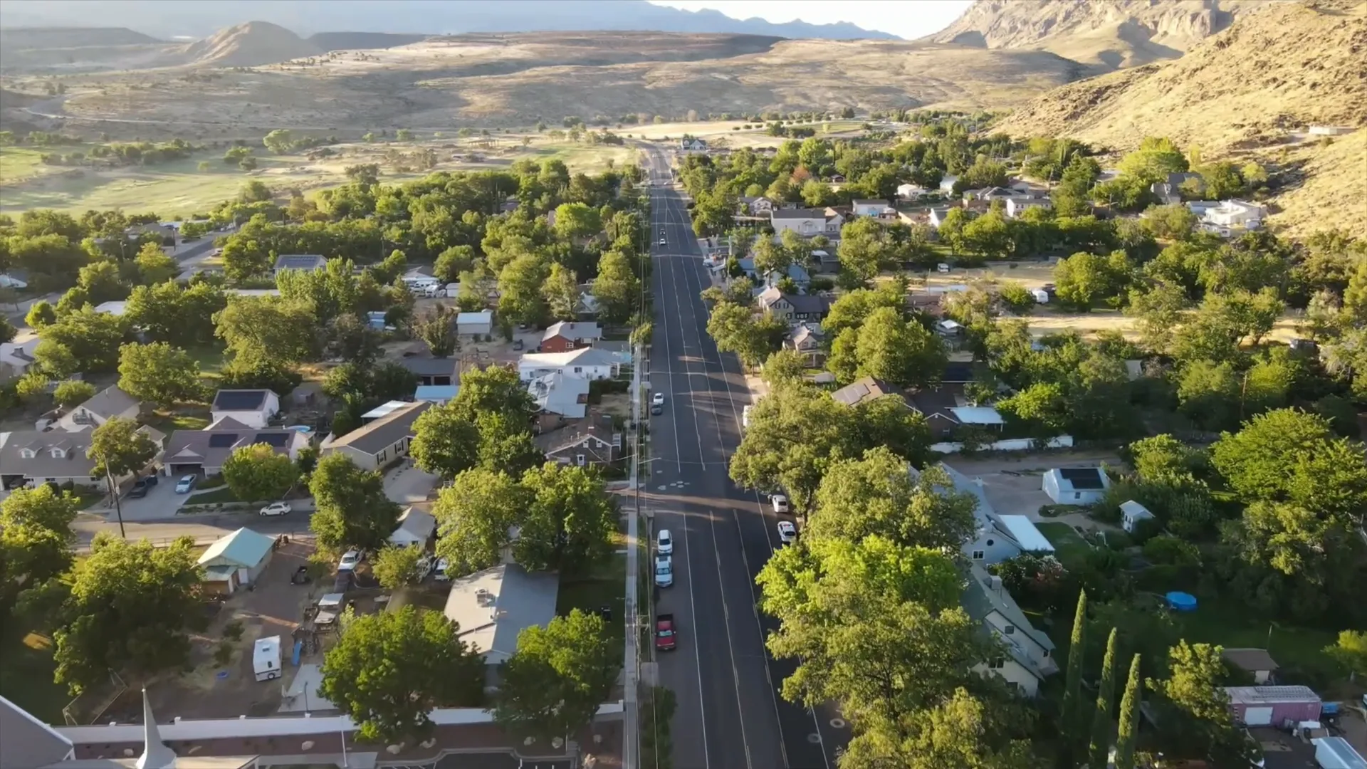 Downtown Hurricane Utah with local shops and restaurants