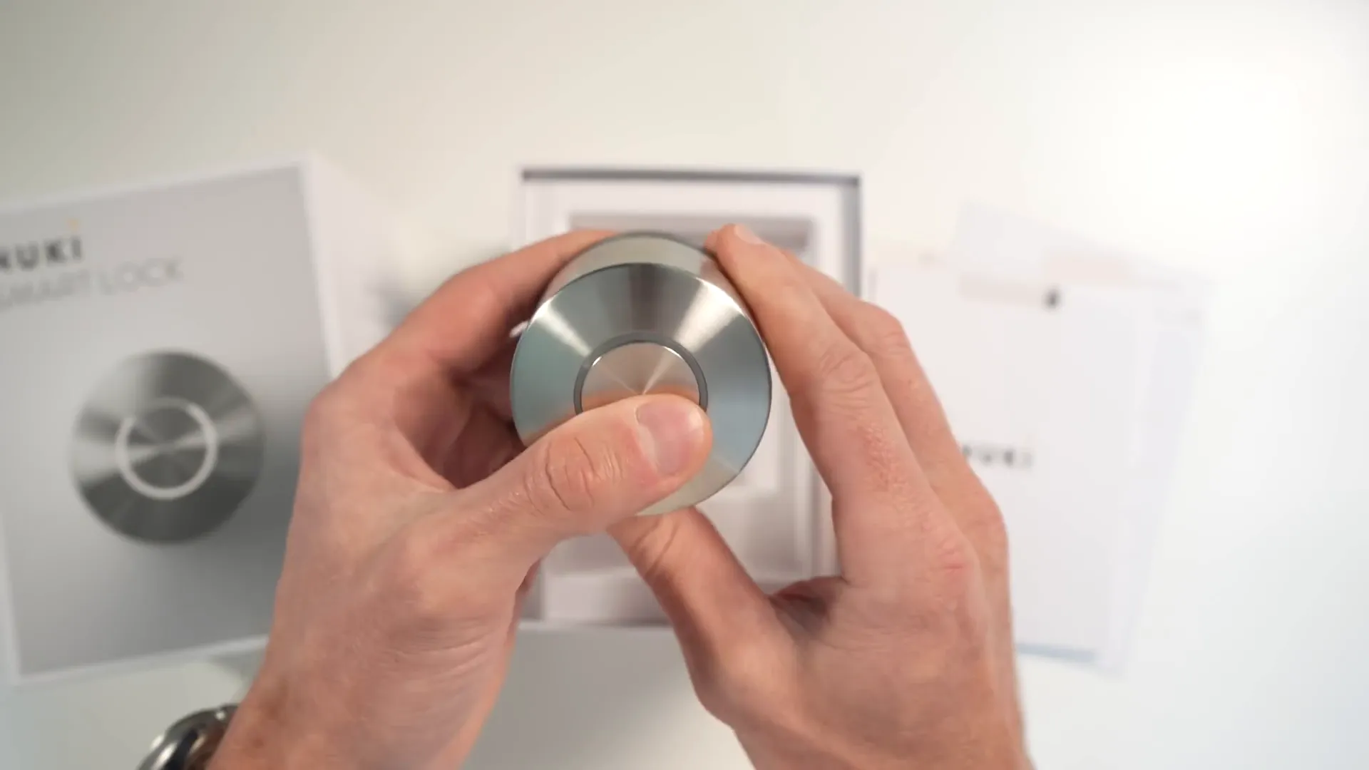 Unboxing Nuki Smart Lock and keypad with accessories