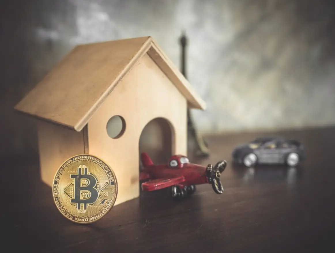 crypto real estate