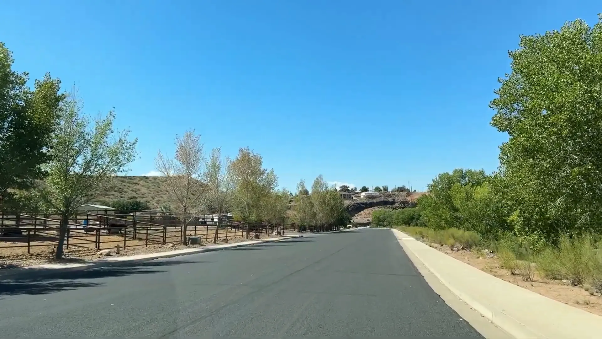 A picturesque view of Toquerville showcasing its charming homes and natural landscapes