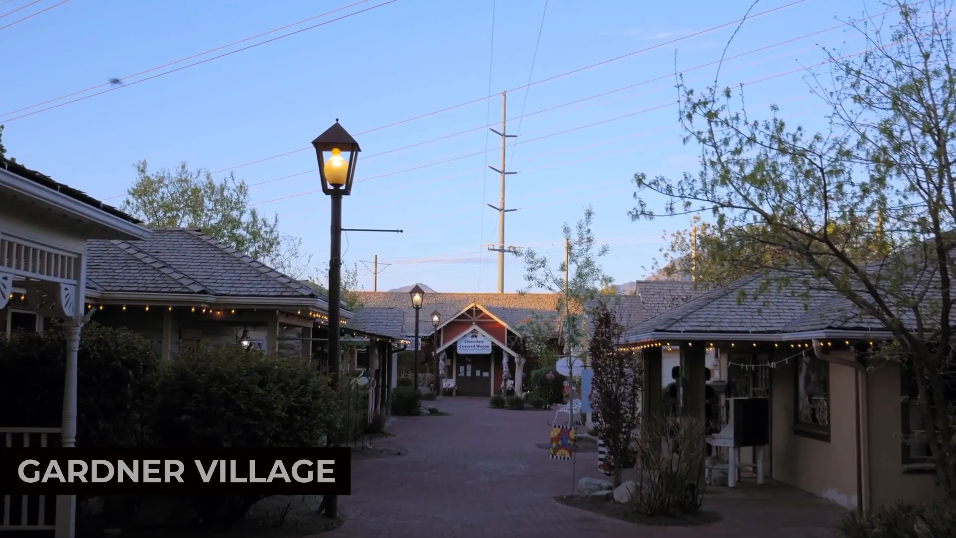 Shops and boutiques at Gardiner Village